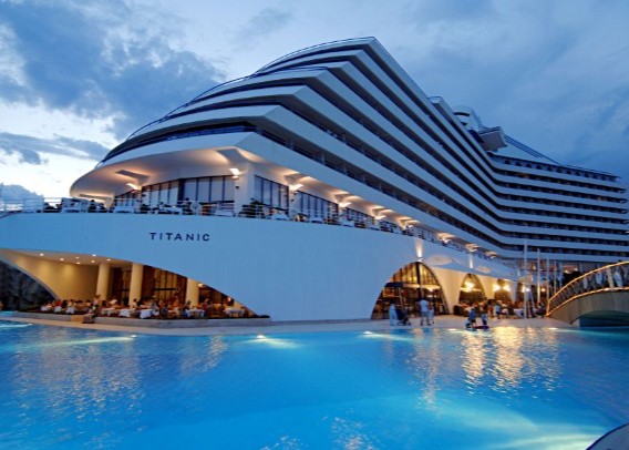 Tıtanic Hotel 